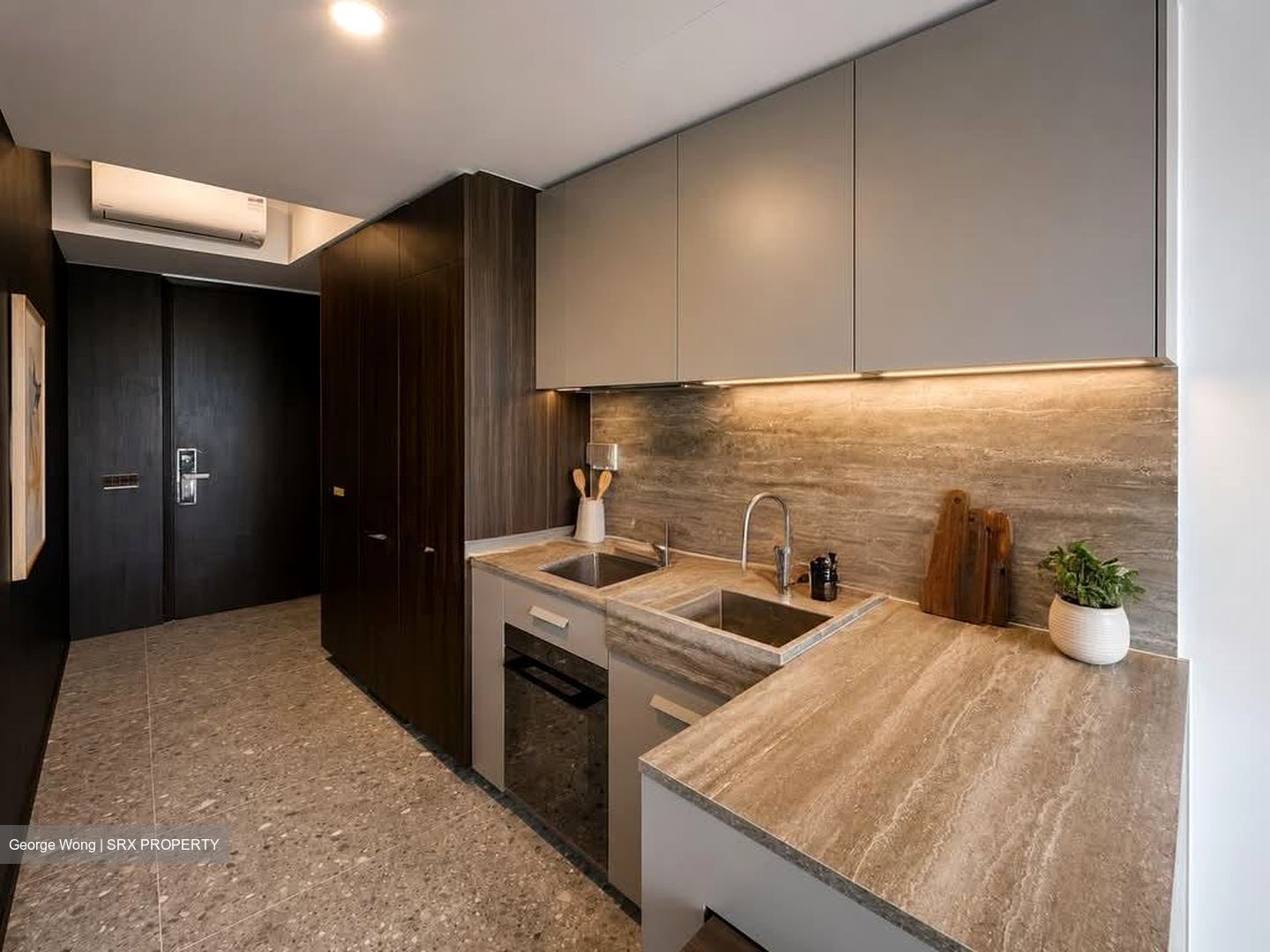 One Pearl Bank (D3), Apartment #585142921